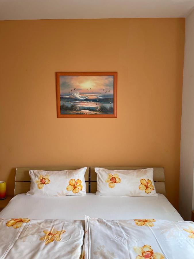 Apartments Rafaela Barbat na Rabu Exteriér fotografie