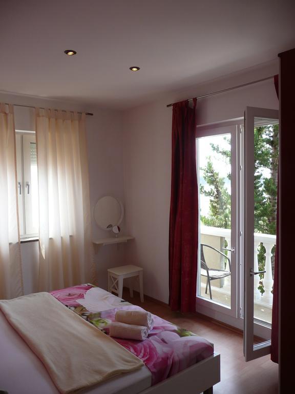 Apartments Rafaela Barbat na Rabu Exteriér fotografie